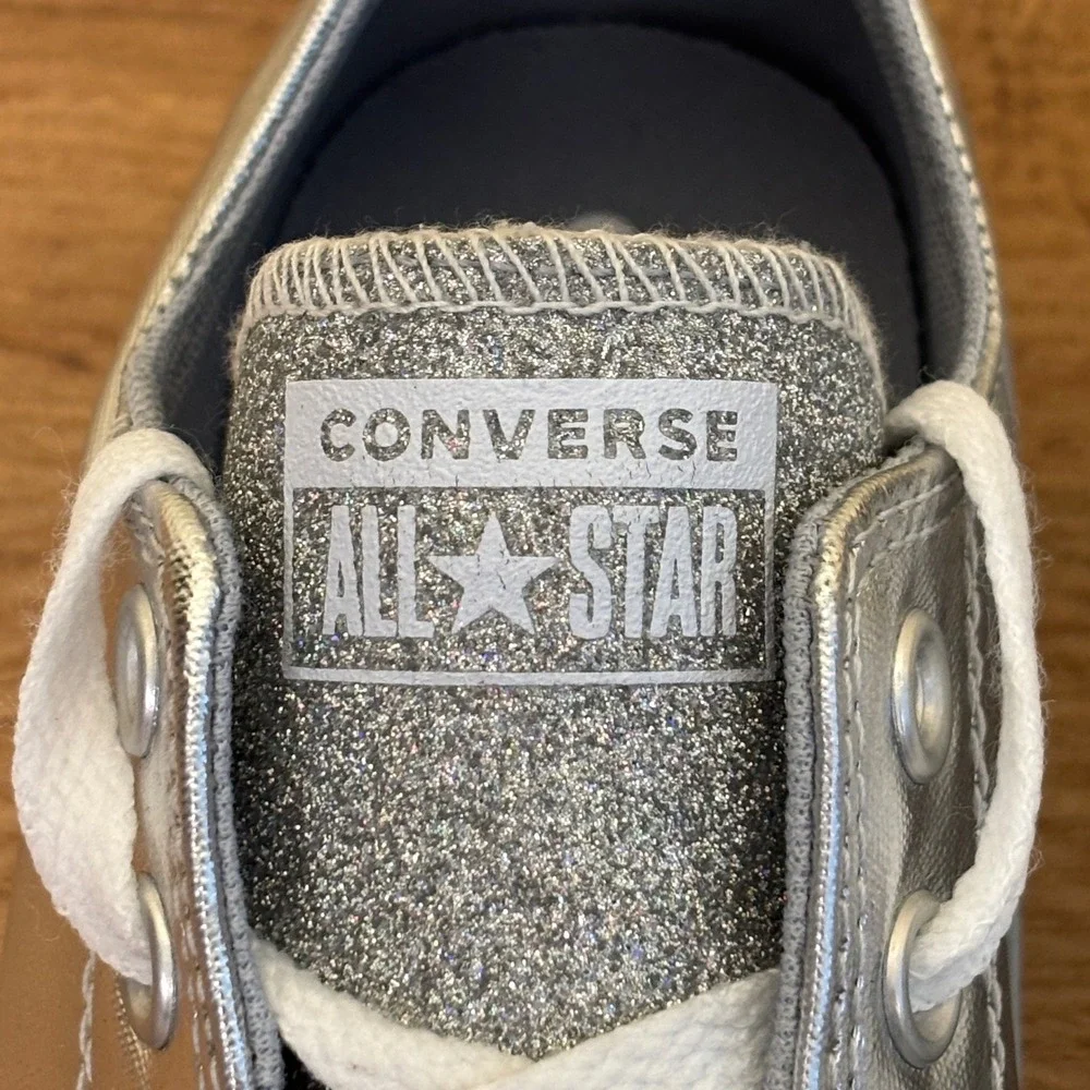 CONVERSE Chuck Taylor All Star Sneakers Silver Metallic Glitter Women Size 6.5